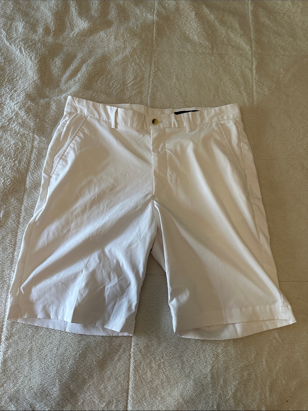 Greg Norman Collection White Flat Front Men’s Shorts